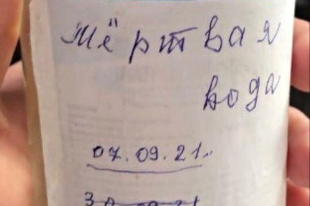 OBOLELE OD KORONE LEČIO MRTVOM VODOM? Lekar došao na bizarnu ideju, čeka ga važan RAZGOVOR!