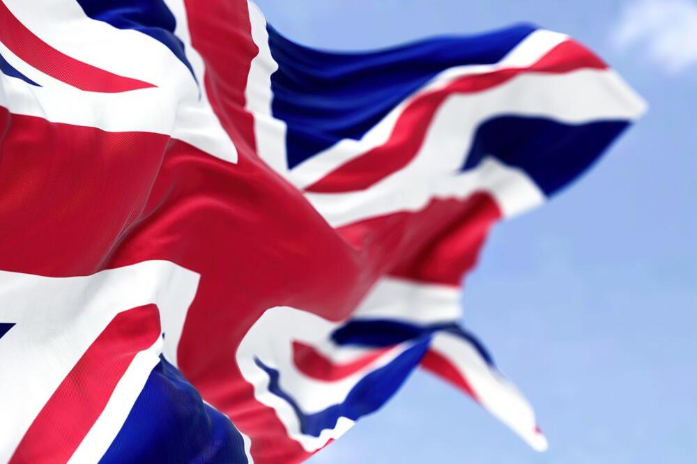 PALA ODLUKA! Engleska ukida testove za revakcinisane putnike