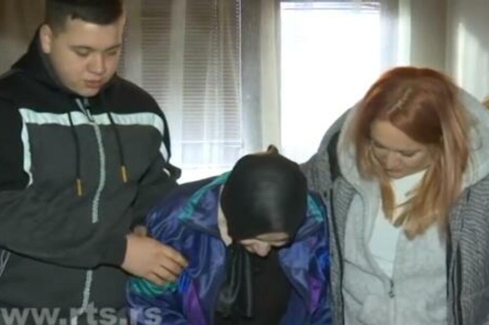 PRIČA O SEDMOČLANOJ PORODICI CVETKOVIĆ IZ NIŠA JE UZDRMALA CELU SRBIJU: Konačno imaju razlog za osmeh (FOTO)