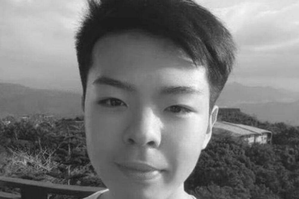 TINEJDŽER IZ KINE PRONAŠAO RODITELJE KOJI SU GA PRODALI KAO BEBU: Odbili ga 2. put, nesrećni mladić se UBIO!