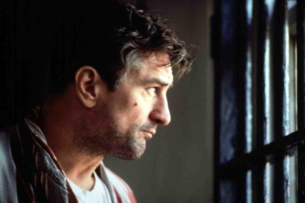 GLUMAC DECENIJAMA KRIO DA MU JE OTAC BIO GEJ: Tajilo se godinama, ISTINA GA JE DOTUKLA