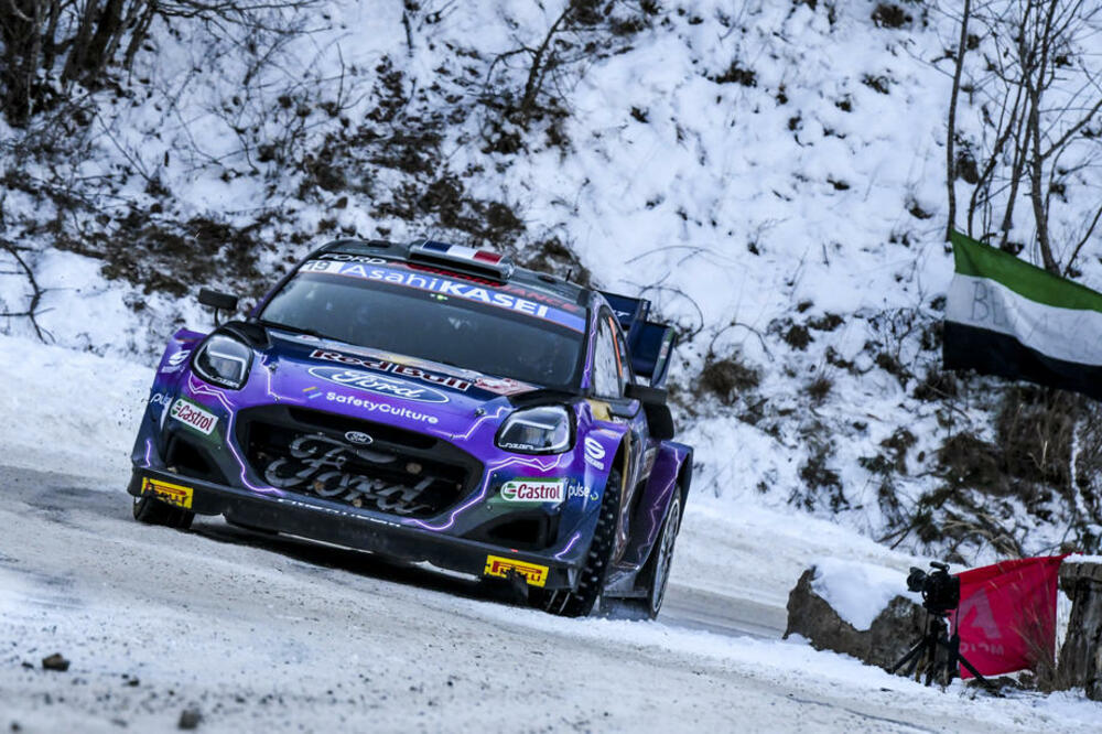 ŠAMPIONI SE TRKALI NA LEDU: Loeb na kraju izašao kao pobednik i izjednačio rekord Didijea Oriola!