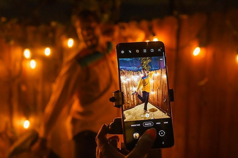 Ponovi trenutak koji je značio ljubav - kako napraviti savršenu fotografiju sa svojom srodnom dušom