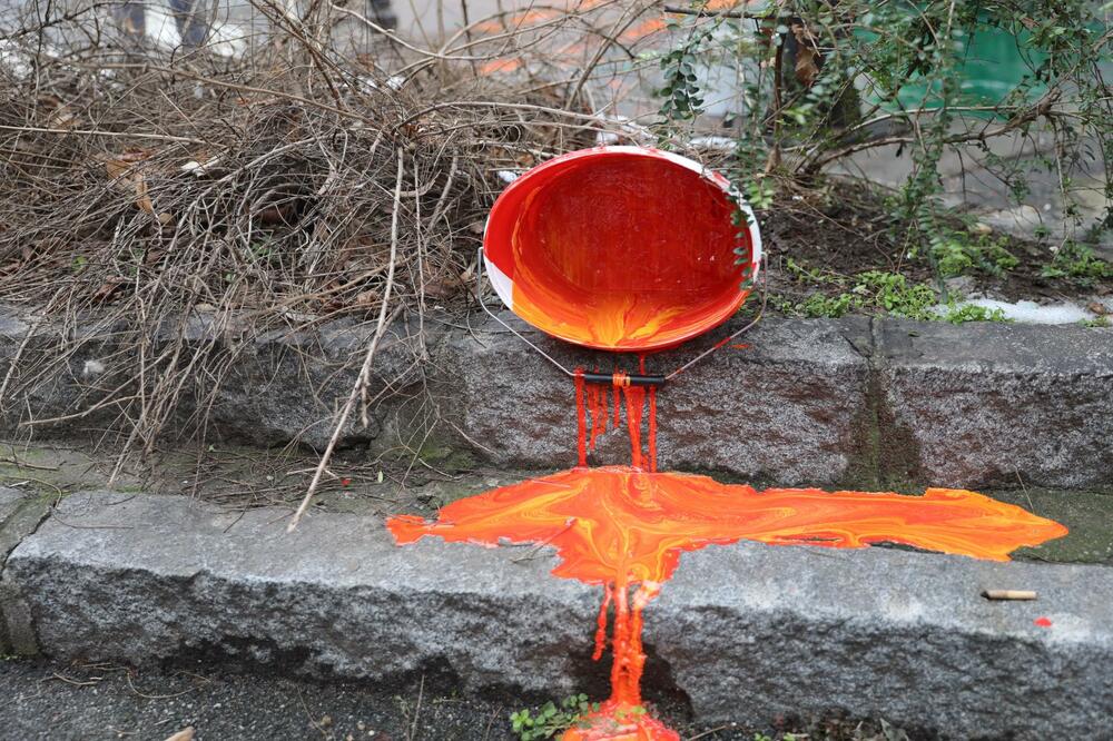 MURAL POSVEĆEN ZORANU ĐINĐIĆU OSKRNAVLJEN NA GODIŠNJICU NJEGOVOG UBISTVA: Uništen tokom noći