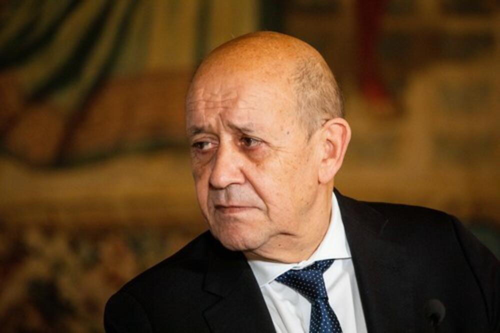 FRANCUSKI MINISTAR O UKRAJINI: Situacija veoma NAPETA, ali je dijalog sa Rusijom i dalje moguć