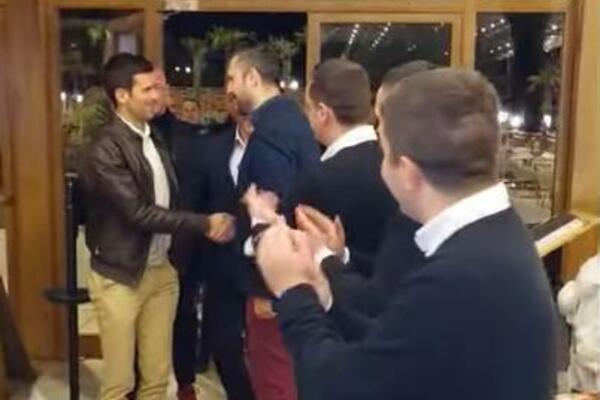 LUDNICA U BUDVI: Đoković ZVANIČNO postao počasni građanin metropole turizma! (VIDEO)