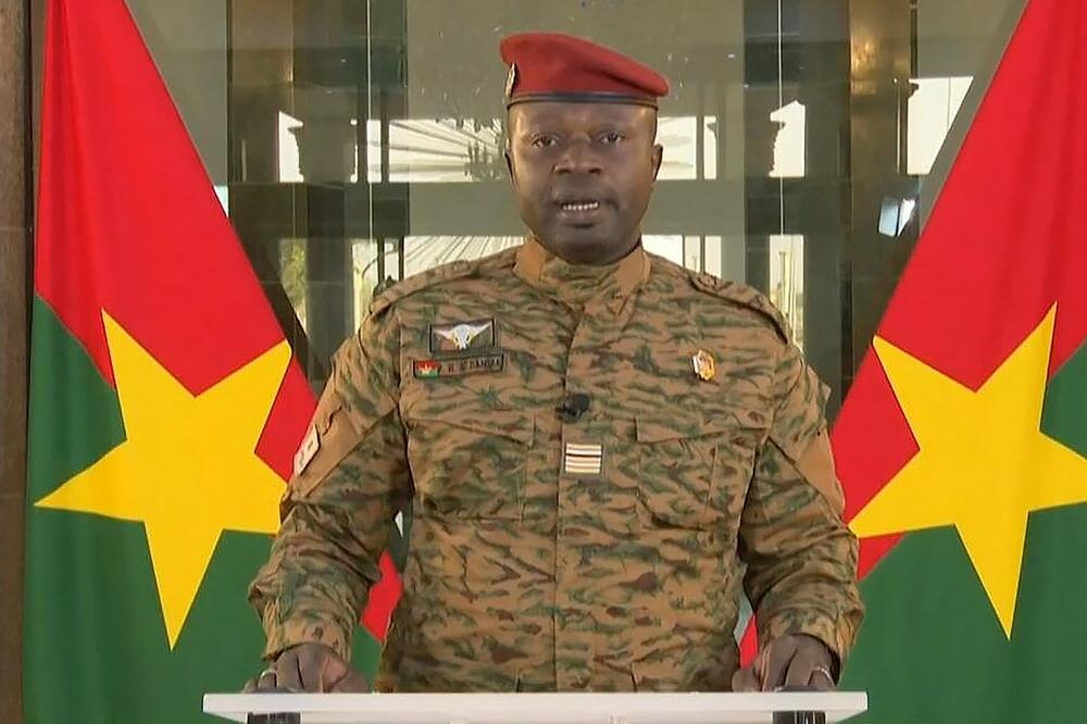 PRVO OBRAĆANJE OD PUČA! Novi vojni lider Burkine Faso otkrio kada će se stanje vratiti u normalne okvire