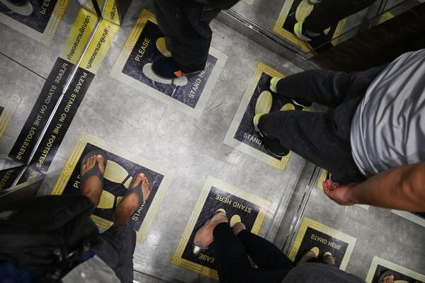 "VLASNICI STANOVA SU I VLASNICI LIFTOVA": Kako do 20.000 evra za novi?