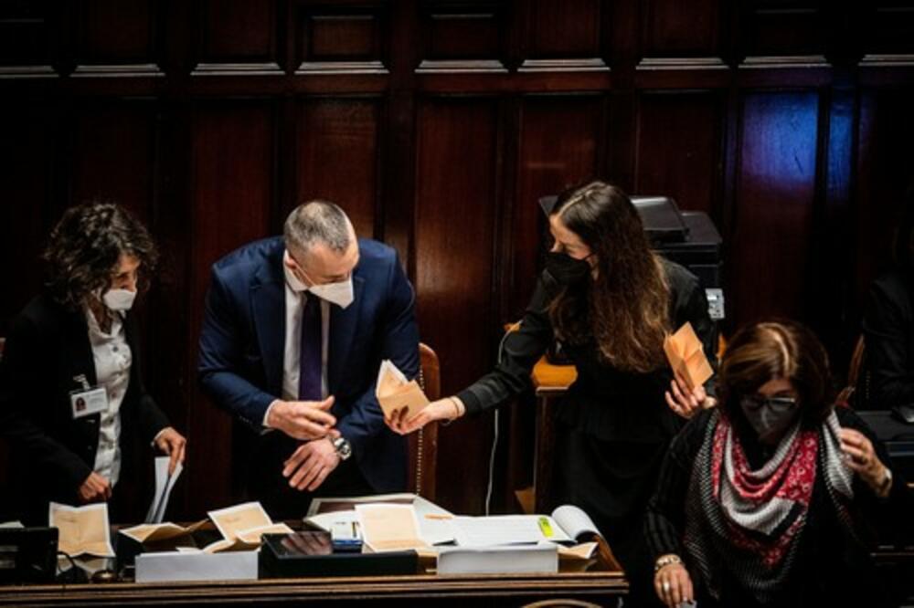 SITUACIJA SE OTRGLA KONTROLI: Italija uvodi VANREDNO STANJE?! I ne, NIJE ZBOG KORONE!