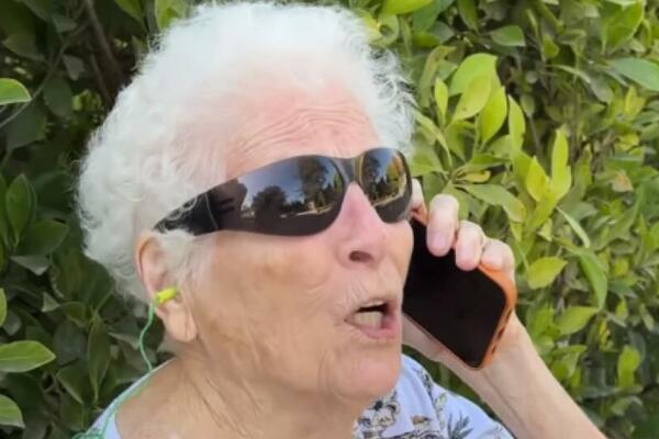 BAKA (95) GLAVNA ZVEZDA INTERNETA: Njene ludorije morate pogledati, zabavlja se kao klinka! (VIDEO)