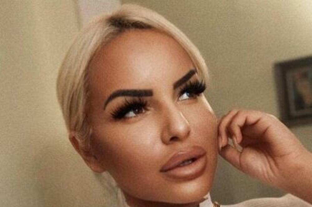 KO JE OTAC DETETA? Oglasila se Džidža nakon vesti da je U DRUGOM STANJU! Ovo je bila njena reakcija