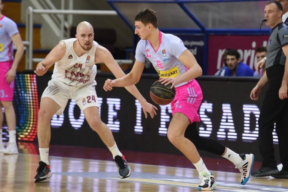 MEGA RAZIGRANA PRED ZVEZDU: FMP pao u Železniku!