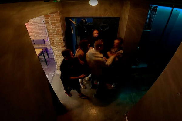 STRAŠNO! TUČA U RIJALITIJU, OBEZBEĐENJE HITNO REAGOVALO!