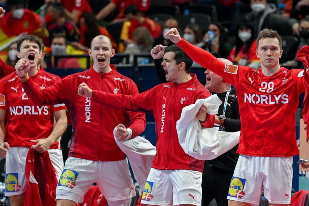 DANCI SE REVANŠIRALI FRANCUZIMA I UZELI BRONZU: Na dodeli medalja posle meča smo videli jedan PRESEDAN!