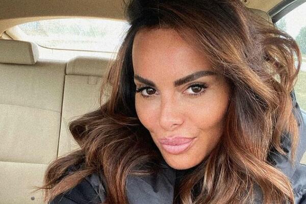 SONJA JE NAKON ŠAŠIĆA I LUKASA BILA SA OVIM POZNATIM PEVAČEM?! Jednom su UHVAĆENI u Beogradu, tada Aca je POBESNEO