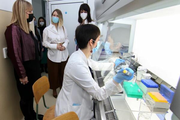 SRPSKI NAUČNICI ISTRAŽUJU POVEZANOST GENA I ZARAŽAVANJE KORONOM: Personalizovani pristup lečenju