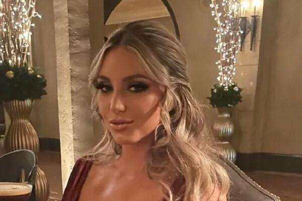 NOSILA JE UNIFORMU, ALI JOJ TO VIŠE NIJE BIO IZAZOV: Posao kojim se ova LEPOTICA sada bavi ZALUDEO muškarce!