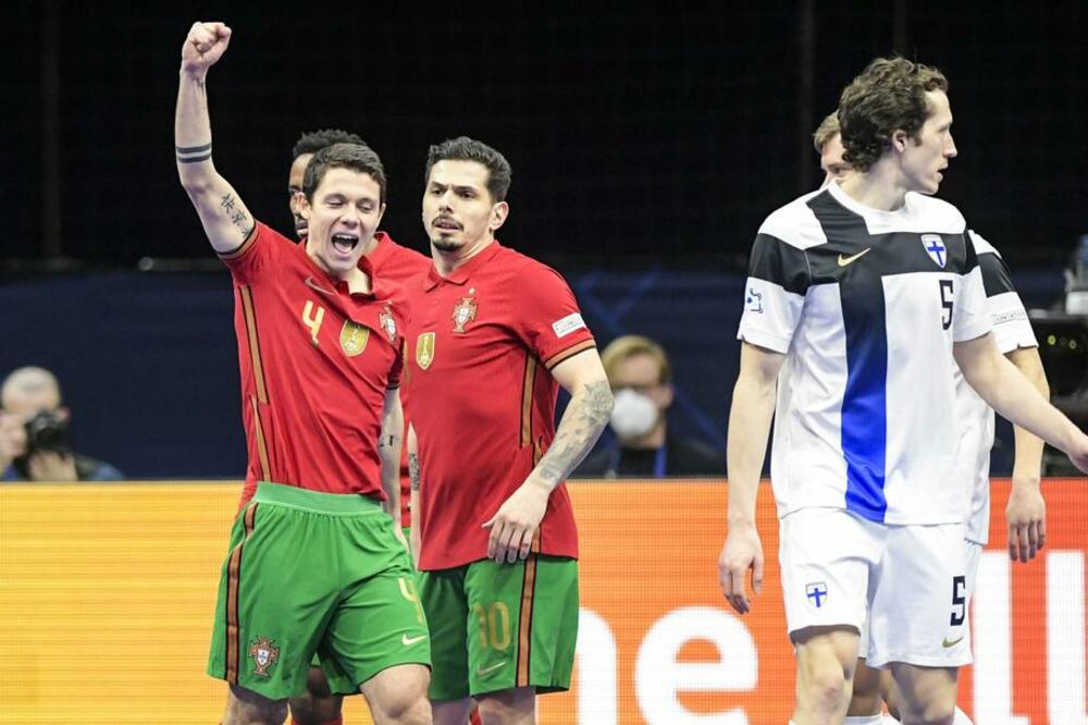 FINCIMA JE MALO FALILO DA NAPRAVE IZNENAĐENJE: Portugalci uz dosta muke stigli do polufinala EURA!