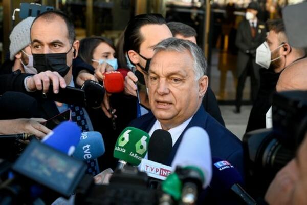 ORBAN SE PRVI PUT SUOČAVA SA UJEDINJENOM OPOZICIJOM! U Mađarskoj sutra parlamentarni izbori
