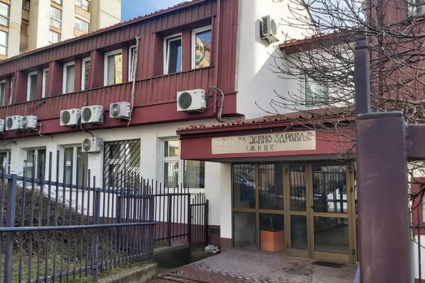 U JEDNOM SRPSKOM OKRUGU ZA DAN OBAVLJENO VIŠE OD 2000 PREGLEDA: Na lečenju ukupno 360 PACIJENATA