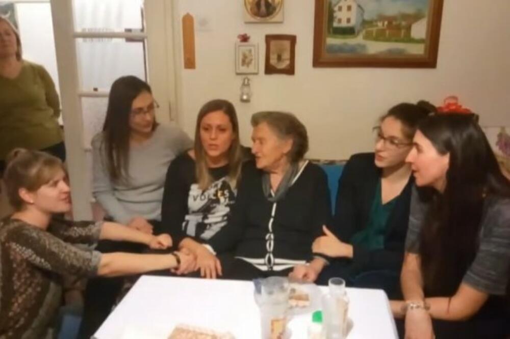 PREMINULA SMILJA KOTUR