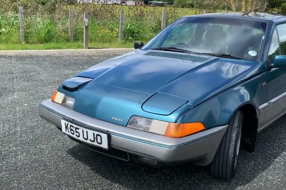 KLASIKA KOJA NE IZLAZI IZ MODE, NEVEROVATAN PRIMERAK! Pogledajte KAKO izgleda VOLVO 480 iz 1986. GODINE! (FOTO)