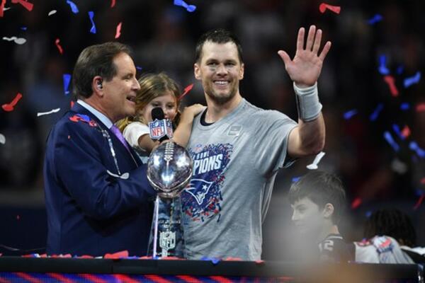 LEGENDA POTVRDILA TEŠKU ODLUKU: Tom Brejdi definitivno završio igračku karijeru!