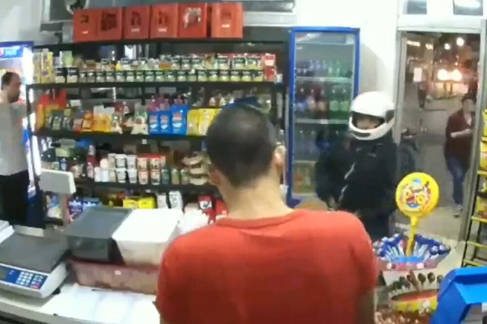 (UZNEMIRUJUĆI VIDEO) USNIMLJENA SMRT UŽIVO, ULAZITE na sopstvenu ODGOVORNOST!