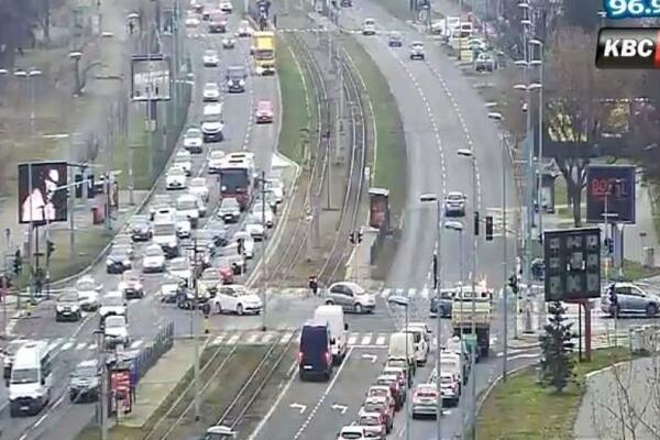 LANČANI SUDAR NA NOVOM BEOGRADU!