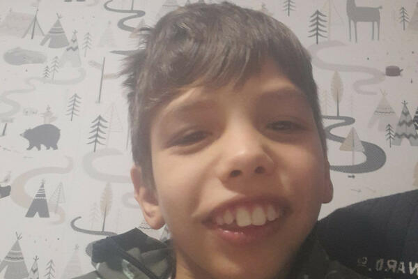 VIKTOR IZ ČAČKA NE MOŽE DA STOJI, HODA, NITI GOVORI: Uskoro ga čeka OPERACIJA, novac za LEČENJE potreban ŠTO PRE!