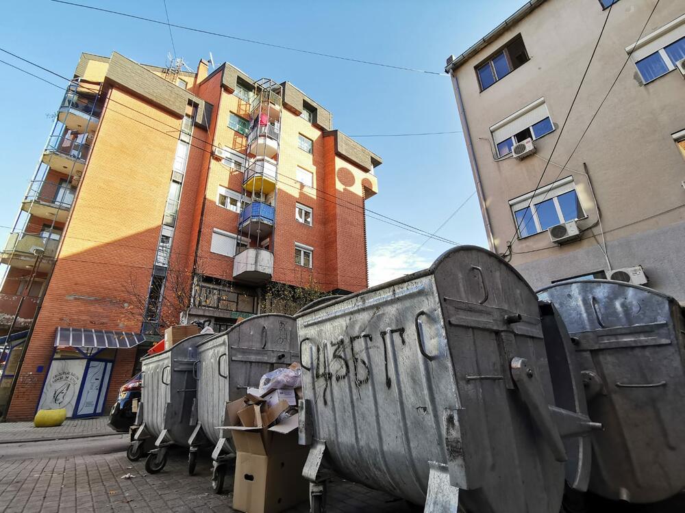 Podzemni kontejner, Čačak