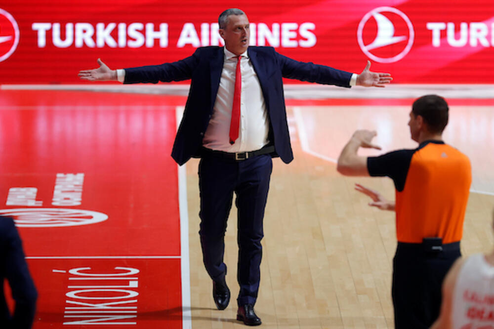 RADONJIĆA BRINE UMOR IGRAČA PRED DUEL SA MEGOM: Neizvesno je u kom ćemo sastavu igrati meč u ponedeljak!