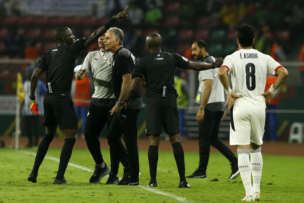 VELIKI PROBLEMI ZA IRAN PRED POČETAK MUNDIJALA: Žene protestuju na ulicama, hoće da ih izbace sa Svetskog prvenstva