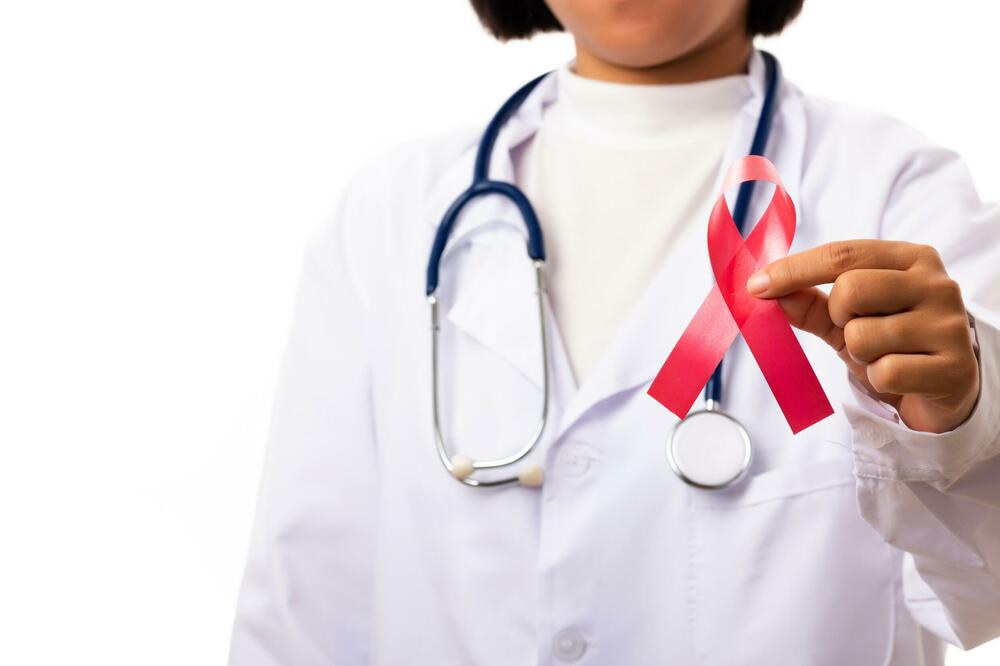 NAJMLAĐA SA HIV IMA SAMO 16 GODINA: Nekada su najviše bili inficirani oni koji su uzimali narkotike, a danas...