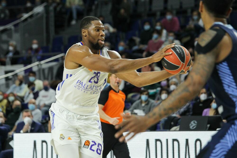 REAL NE DA VRH: Madriđani preslišali Zenit, Doris i Vezenkov srušili Baskoniju!