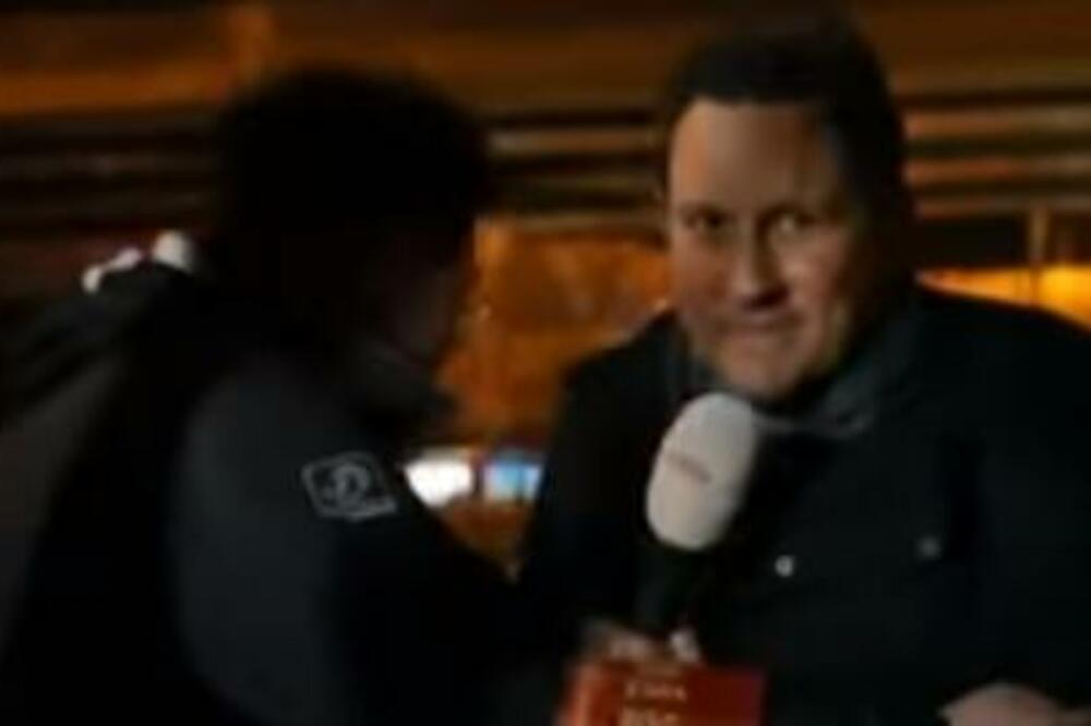 MOK SE OGLASIO POSLE INCIDENTA U PEKINGU: Novinarima "objašnjenje" nije ubedljivo... (VIDEO)