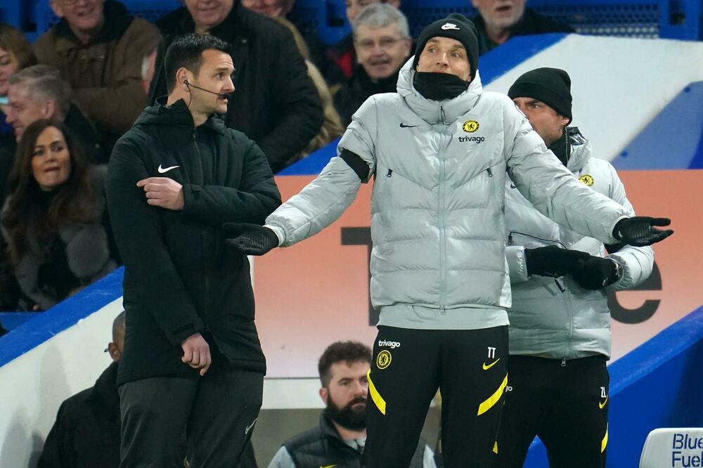 VLASNIK SE PITAO: "Kako klub sa ružnim stadionom i toliko jeftiniji može da pobedi?" Na trenere 150 000 EVRA!