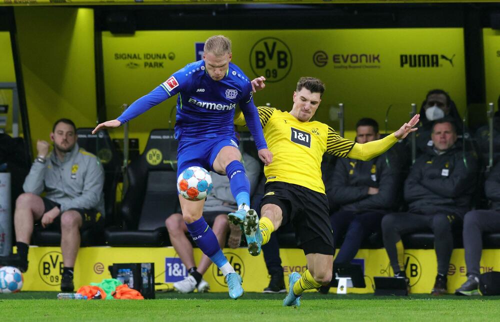FK Bajer Leverkuzen, FK Borusija Dortmund, Bundesliga
