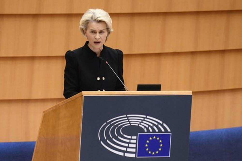 ŠTA ĆE TO RADITI URSULA FON DER LAJEN I DŽO BAJDEN? Stvar je GORUĆA