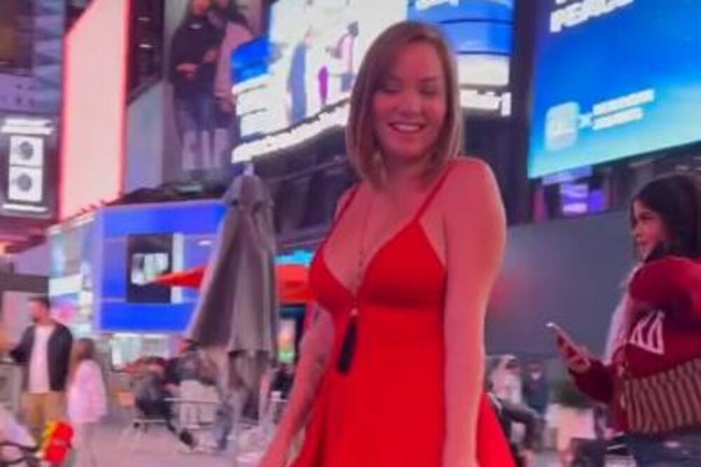 BILA JE OKRENUTA BOGU, A ONDA JE OKRENULA LIST: Nećete VEROVATI čime se BAVI i KOLIKO ZARAĐUJE