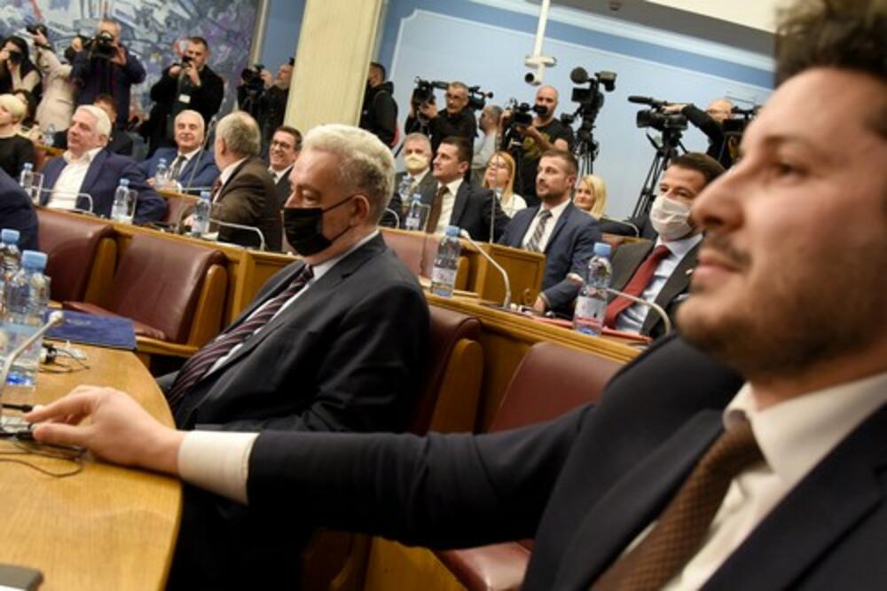 URA: U koaliciji nove vlade Crne Gore 3 stranke