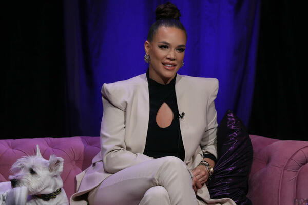 MARIJA MIKIĆ EMOTIVNOM PORUKOM RAZNEŽILA SVE: Evo koje REČI je pevačica uputila NASLEDNICI i ZBOG ČEGA