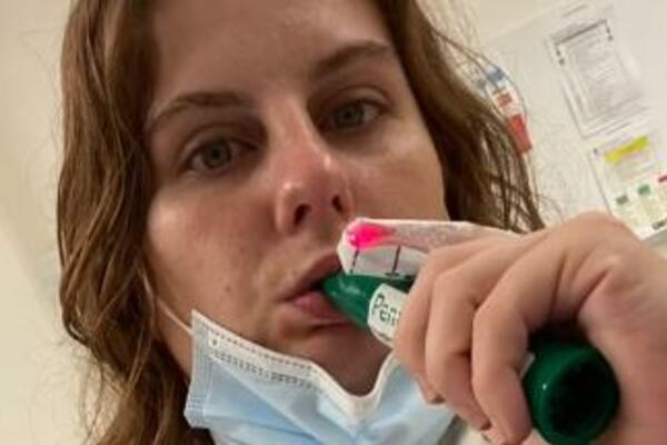 ŽENA OBJAVILA SNIMAK JEZIVE POVREDE: Dok je JURILA pauka, nagazila je na ŠTIKLU i evo šta se DESILO, UŽAS! (VIDEO)