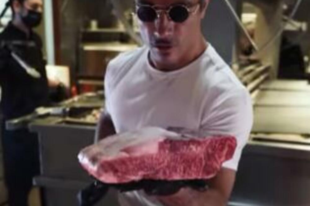 NAJPOZNATIJI SVETSKI KUVAR IZBACIO NOVO JELO: A ljudi su se MOMENTALNO ZGRANULI! (FOTO) (VIDEO)