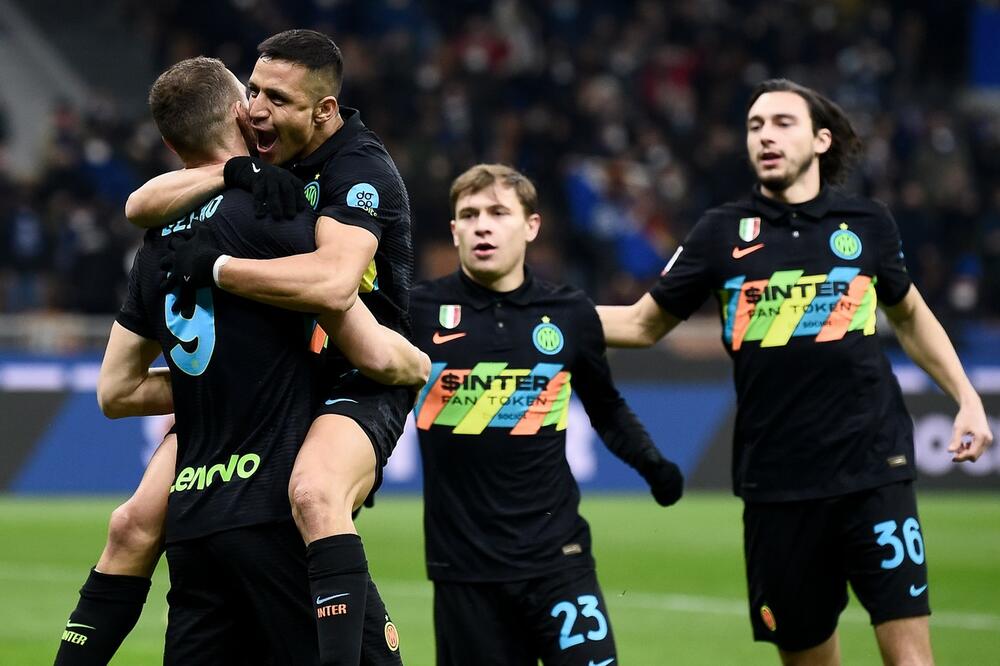 DŽEKO SE OSVETIO MURINJU I IZBACIO ROMU IZ KUPA: Murinjo požuteo pre početka, navijači Intera mu klicali!