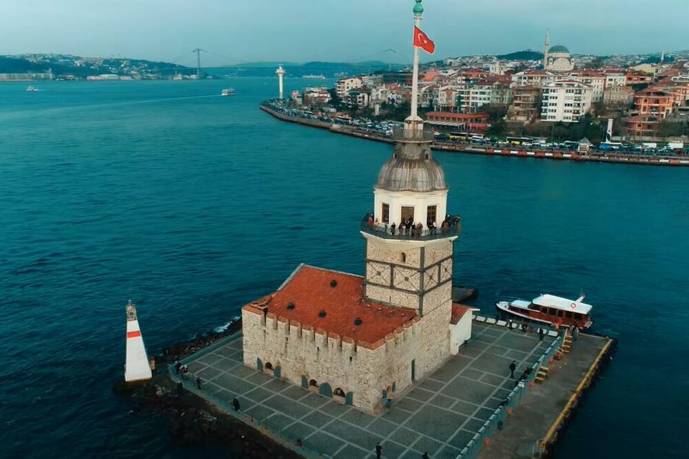 NEKAD OSMATRAČNICA, A DANAS 1 OD NAJROMANTIČNIJIH MESTA NA SVETU! Ovde prosidbe padaju kao na TRACI (FOTO/VIDEO)