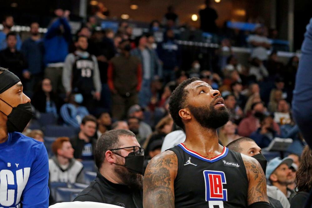 UDARIO RIVALA PO LICU! Kačio se sa Jokićem, a sada je dobio zasluženo isključenje! (VIDEO)