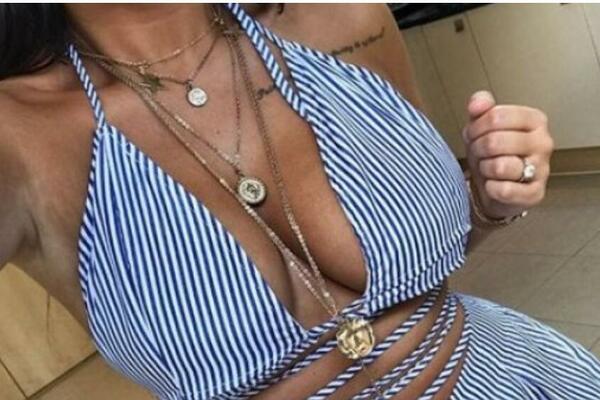 SVI GLEDAJU U NJENE DONJE, A NE GORNJE OČI: Živi da provocira, kada se SKINE IZGORI SVAKI DELIĆ (FOTO)