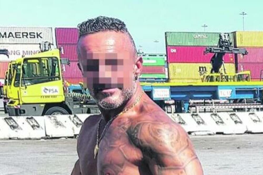 UHAPŠEN ITALIJAN IZ ĐENOVE! Premeštao pakete KOKAINA na brodu gde je ZAKLAN SRBIN (FOTO)