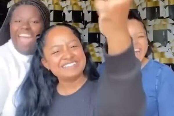 IMATE LOŠ DAN? Ove DEVOJKE će ga POPRAVITI za TILI ČAS, njihova ENERGIJA je ELEKTRIČNA! (VIDEO)